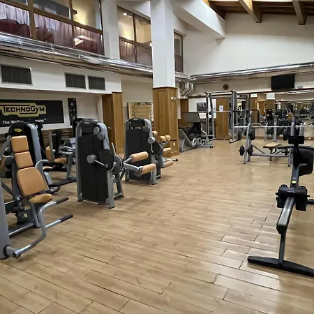 Pirin Golf Deluxe Private Gabby Ground Floor 公寓