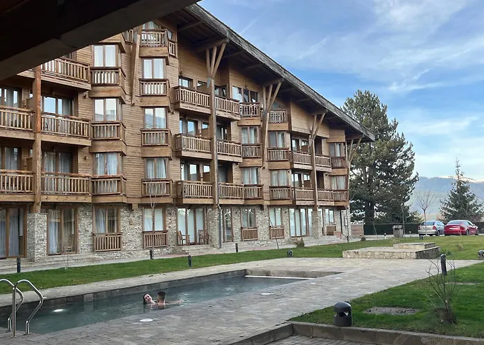 Pirin Golf Deluxe Private Gabby Ground Floor Апартамент Банско
